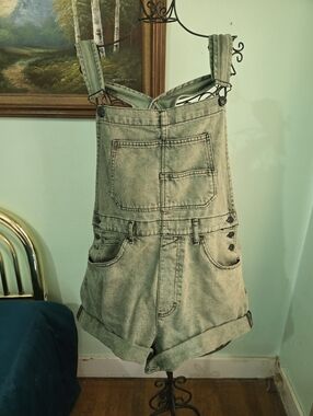 We The Free Ziggy Dungaree Womens Green Denim Shortalls. L. Free People